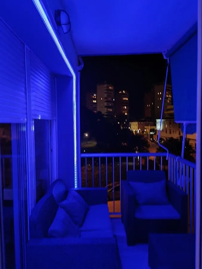 Apartamento Primera Linea De Playa トレモリノス アパート